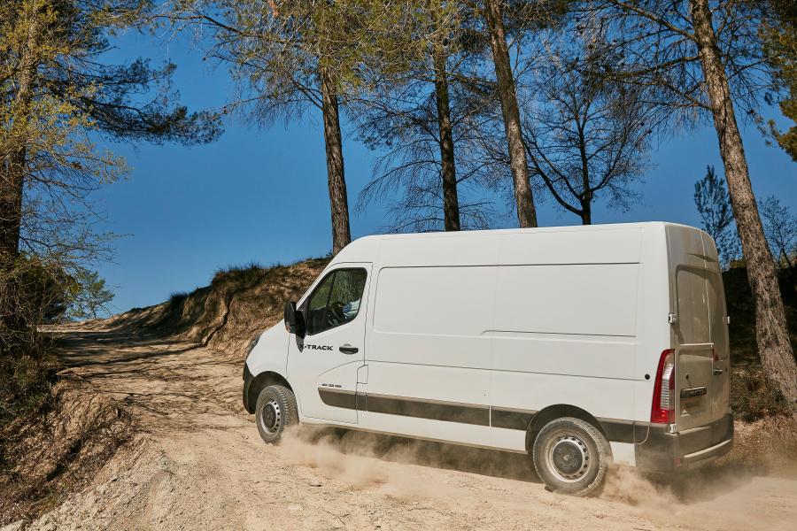  Renault Master X-Track L2H2 2016 года  (фото 24 из 33)